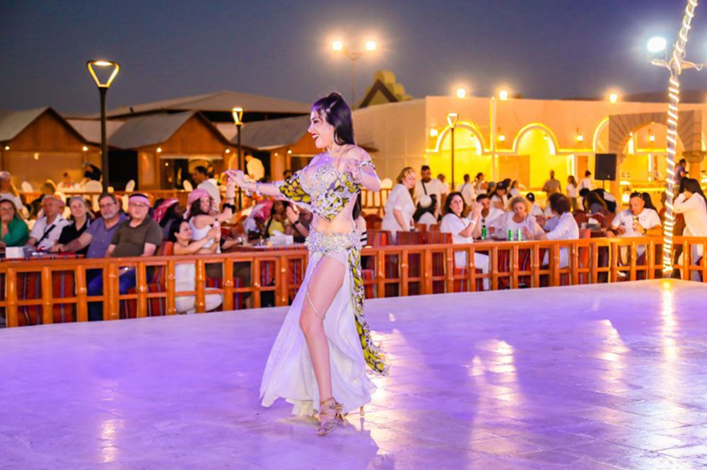 66fe586f4e9ba5eb5c2c56d4_belly-dancer